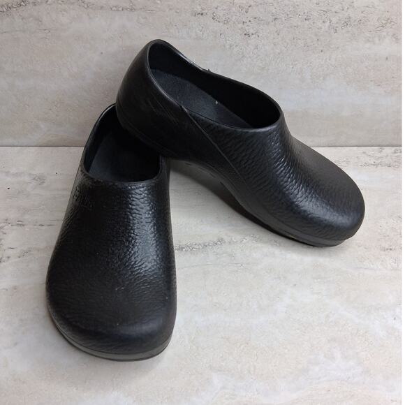Birkenstock Other - Birkenstock Profi Birki Black Clog Polyurethane Unisex Size 40